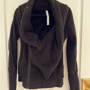 Lululemon Cowl Neck Sherpa Fitted Jacket
